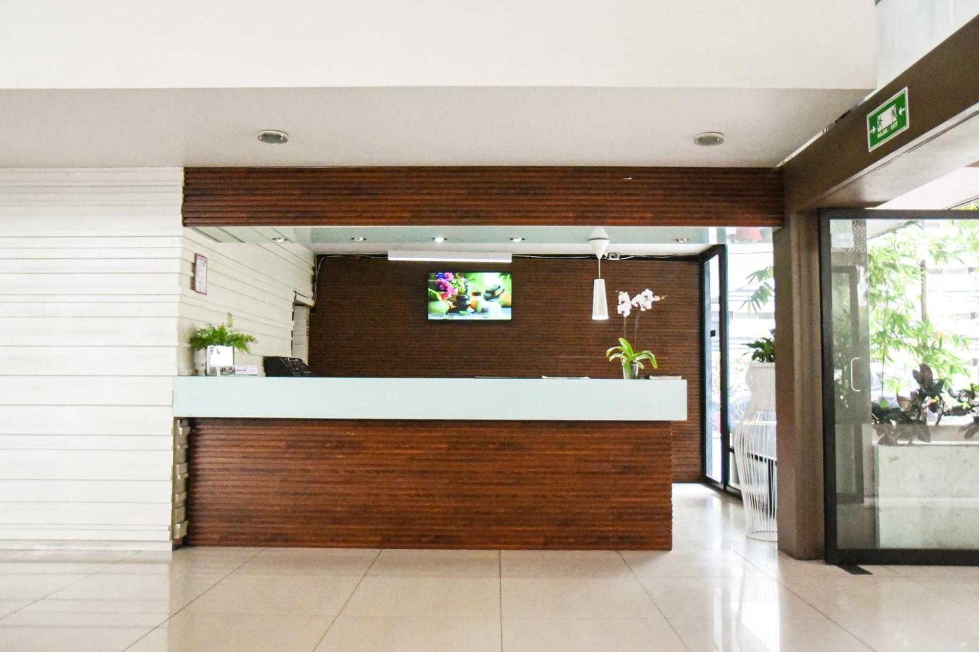 Hotel Expo Plaza Business And Family Guadalajara 萨波潘 外观 照片